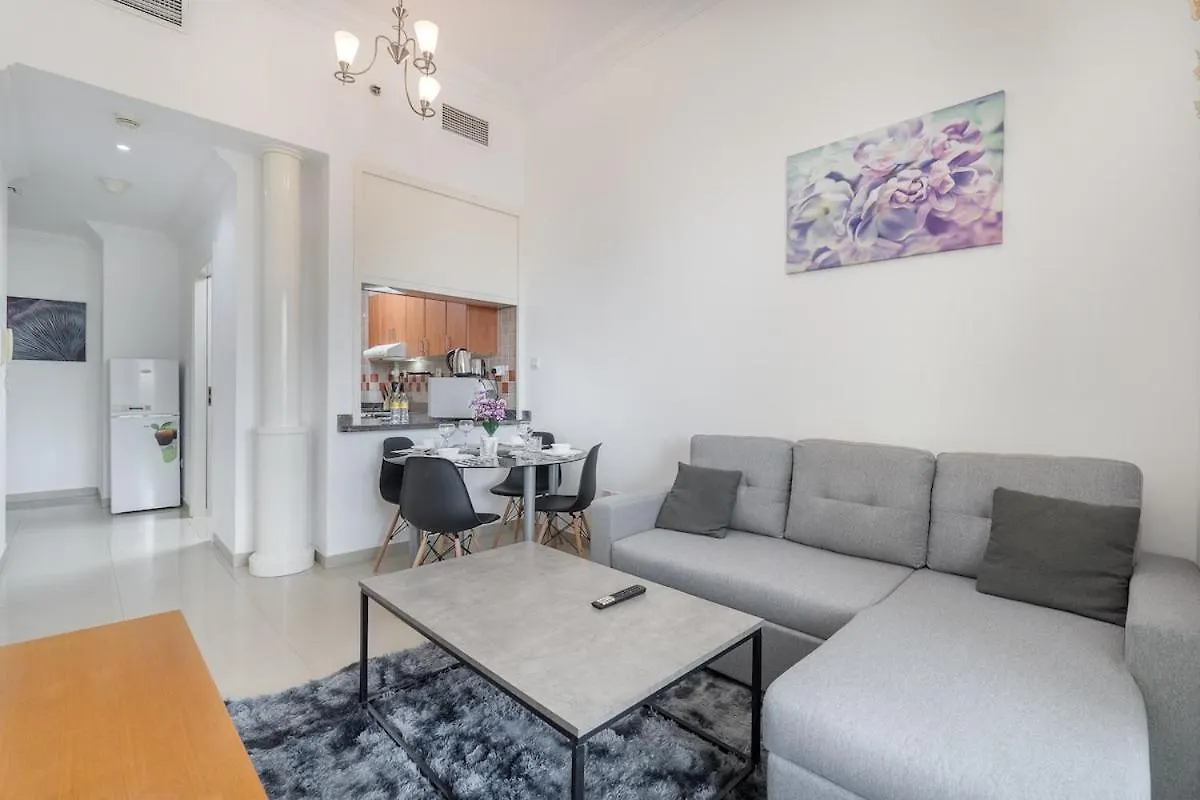 Apartment Cozy & Simple 1-Bedroom Flat In Dubai Marina