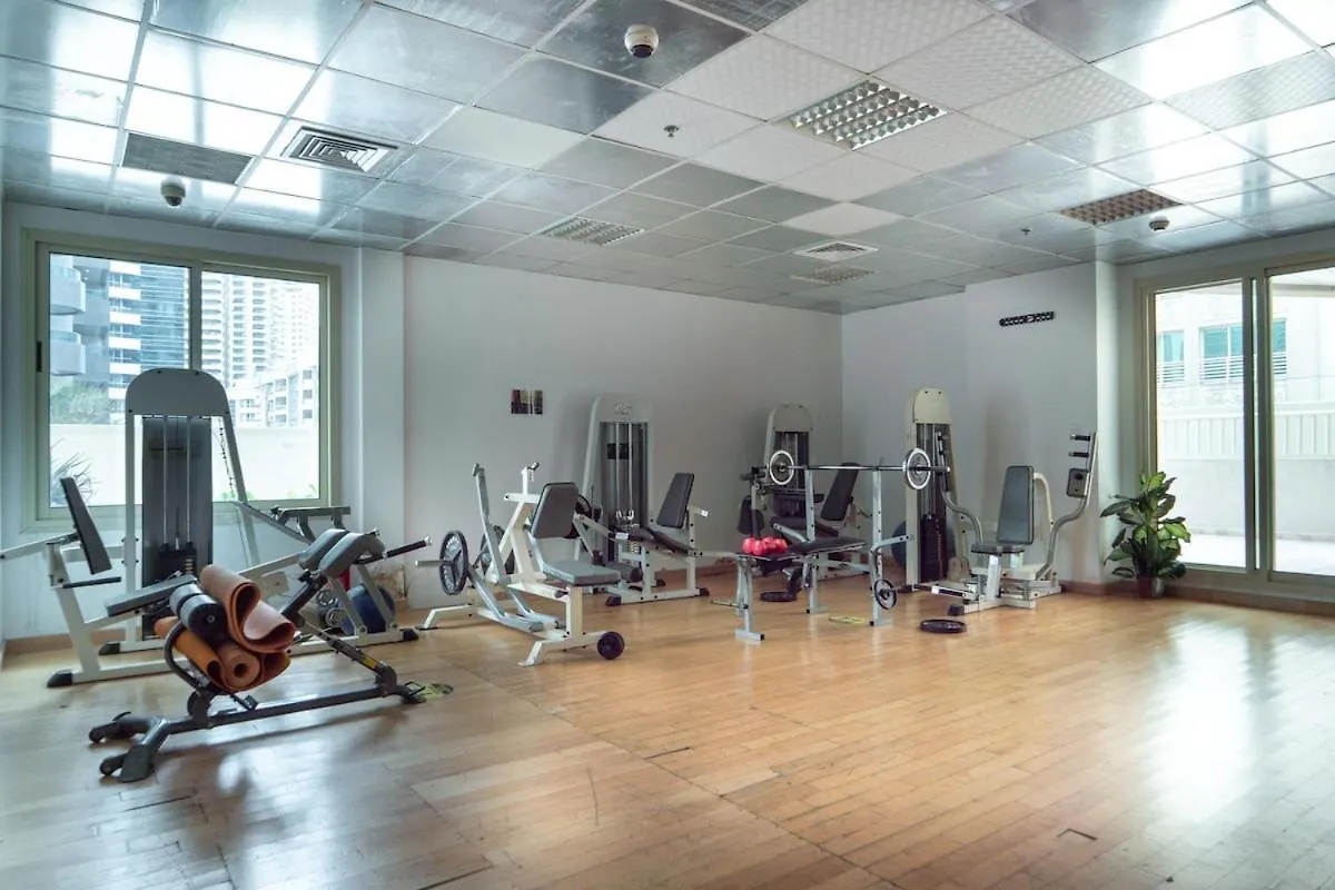 Cozy & Simple 1-Bedroom Flat In Dubai Marina